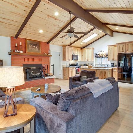 Updated Country Club Cabin, Near Golfing And Hiking! Indian Pine Exterior foto